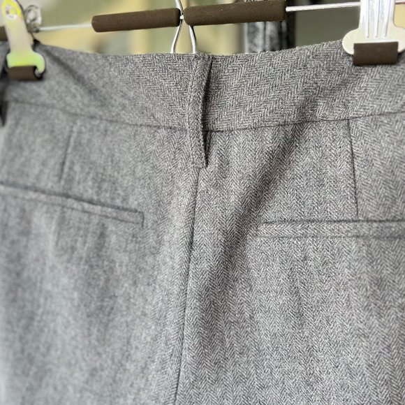 🌸4/$30🌸  NWOT Old Navy Lined Herringbone Wool Trouser Shorts - Picture 7 of 16